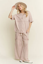 Load image into Gallery viewer, Dunes Mineral Wash Wide leg Cropped pants