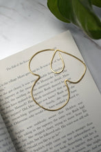 Load image into Gallery viewer, Kolme Modern Floral Brass Bookmark