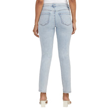 Load image into Gallery viewer, Jag Cassie Mid Rise Slim Leg Jeans

