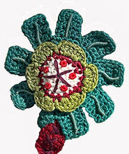 Load image into Gallery viewer, Floral Crocheted Pins