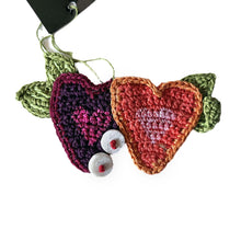 Load image into Gallery viewer, Floral Crocheted Pins