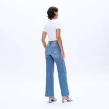 Load image into Gallery viewer, Olsen Mid Rise Distressed Jeans