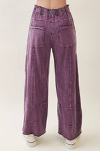 Load image into Gallery viewer, Dunes Mineral Wash Wide leg Cropped pants