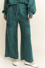 Load image into Gallery viewer, Dunes Mineral Wash Wide leg Cropped pants