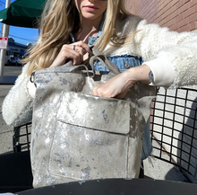 Load image into Gallery viewer, Bianca Handcrafted Leather Tote/Crossbody Bags