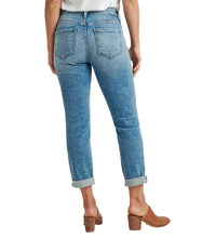 Load image into Gallery viewer, Jag girlfriend jeans