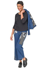 Load image into Gallery viewer, Tulip Bowen Top in Black- New!