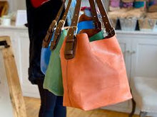 Load image into Gallery viewer, Classic Hobo Bag w/ inner crossbody