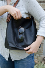 Load image into Gallery viewer, Classic Hobo Bag w/ inner crossbody