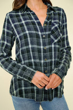 Load image into Gallery viewer, Blythe Washed Plaid Shirt! Navy and Washed Green
