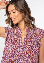 Load image into Gallery viewer, Monique Floral Flutter Sleeve Top
