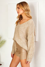 Load image into Gallery viewer, CROCHET SOFT V-NECK LONG SLEEVE SWEATER
