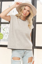 Load image into Gallery viewer, Hill Top Ribbon back Sweater
