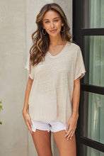 Load image into Gallery viewer, Oversized Linen Tee
