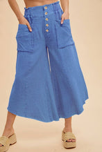 Load image into Gallery viewer, Mineral Washed Fray Hem Linen Cotton Wide Pants
