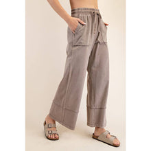 Load image into Gallery viewer, NYC Mineral Wash Pants
