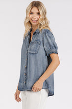 Load image into Gallery viewer, Washed Chambray Shirt
