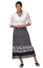 Load image into Gallery viewer, Tulip Classic Button Down in White
