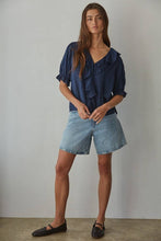 Load image into Gallery viewer, Gillian Flutter Blouse
