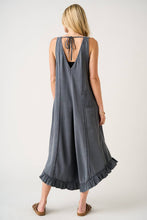 Load image into Gallery viewer, Jill Mineral Wash Jumper
