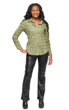 Load image into Gallery viewer, Tulip Acorn Button Down in Green Block Print
