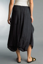 Load image into Gallery viewer, Tempo Paris Linen Two Pocket Linen Skirt
