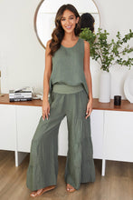 Load image into Gallery viewer, Olive Linen Tiered Palazzo Pants
