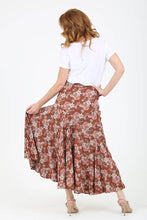 Load image into Gallery viewer, Anna Fluted Skirt
