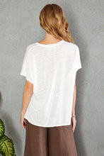 Load image into Gallery viewer, Oversized Linen Tee
