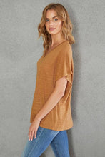 Load image into Gallery viewer, Oversized Linen Tee
