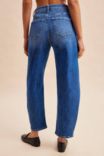 Load image into Gallery viewer, Stretch Denim Slim Barrel Leg Jeans
