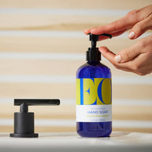 Load image into Gallery viewer, Lemon &amp; Eucalyptus Hand Soap
