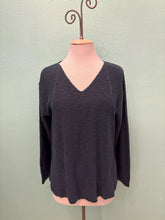 Load image into Gallery viewer, Avalin Cable Stitch V Neck Sweater~ in Navy &amp; White &amp; Coral
