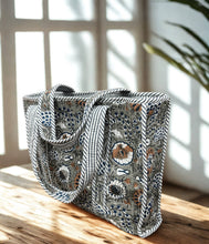 Load image into Gallery viewer, Block Print Quilted Bag/ Reversible ~ Earth

