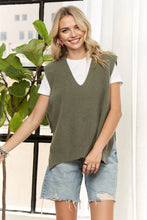 Load image into Gallery viewer, Easy Vest Top With Side Button Detail
