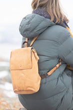 Load image into Gallery viewer, Keaan Aria Backpack
