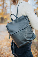 Load image into Gallery viewer, Keaan Aria Backpack
