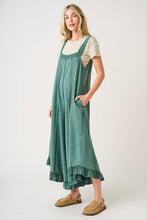 Load image into Gallery viewer, Jill Mineral Wash Jumper
