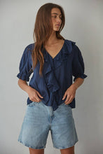 Load image into Gallery viewer, Gillian Flutter Blouse
