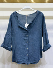 Load image into Gallery viewer, Milio Milano Buttondown shirt~ In several colors
