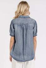 Load image into Gallery viewer, Washed Chambray Shirt
