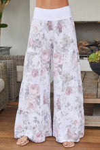 Load image into Gallery viewer, Linen Rose Print Tiered Palazzo Pants
