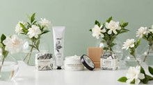 Load image into Gallery viewer, Formulary 55 Gardenia Blossom Shea Butter Hand &amp; Body Creme Tube
