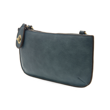 Load image into Gallery viewer, Crossbody/Wristlet/waist Clutch
